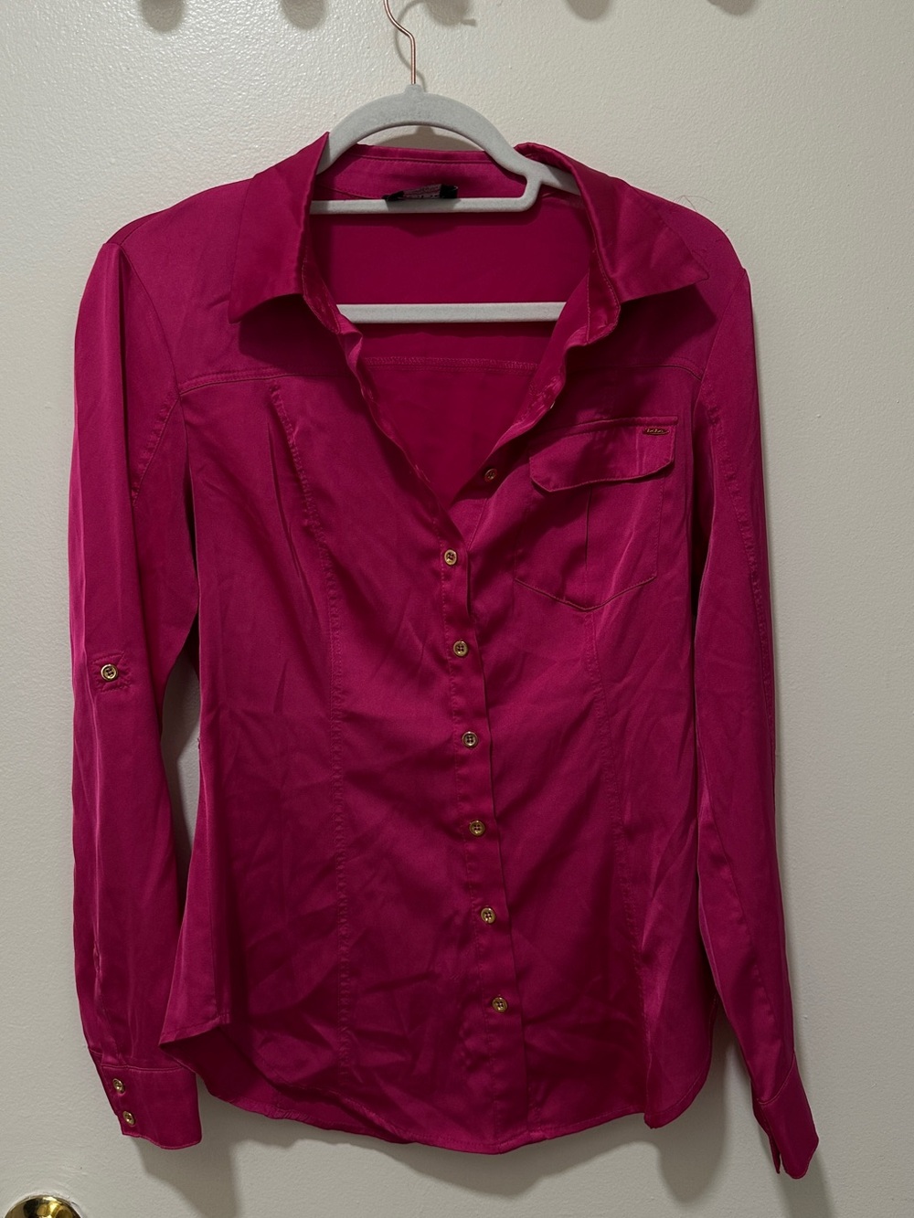 Bebe Women’s Fuchsia Button-Up Shirt